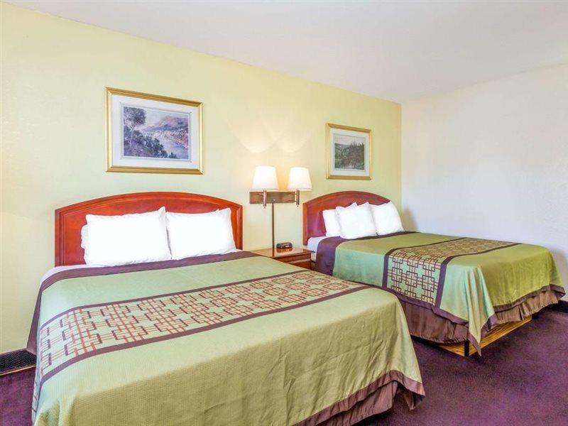 Super 8 By Wyndham Bakersfield/Central Ngoại thất bức ảnh
